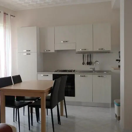 Top Apartment *
