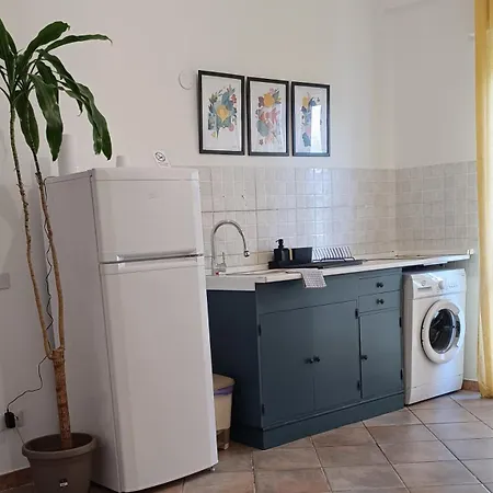 Top Apartment *